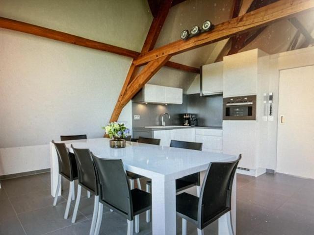 Schravenhoek Met Indoorzwembad En Sauna Veurne Exterior photo